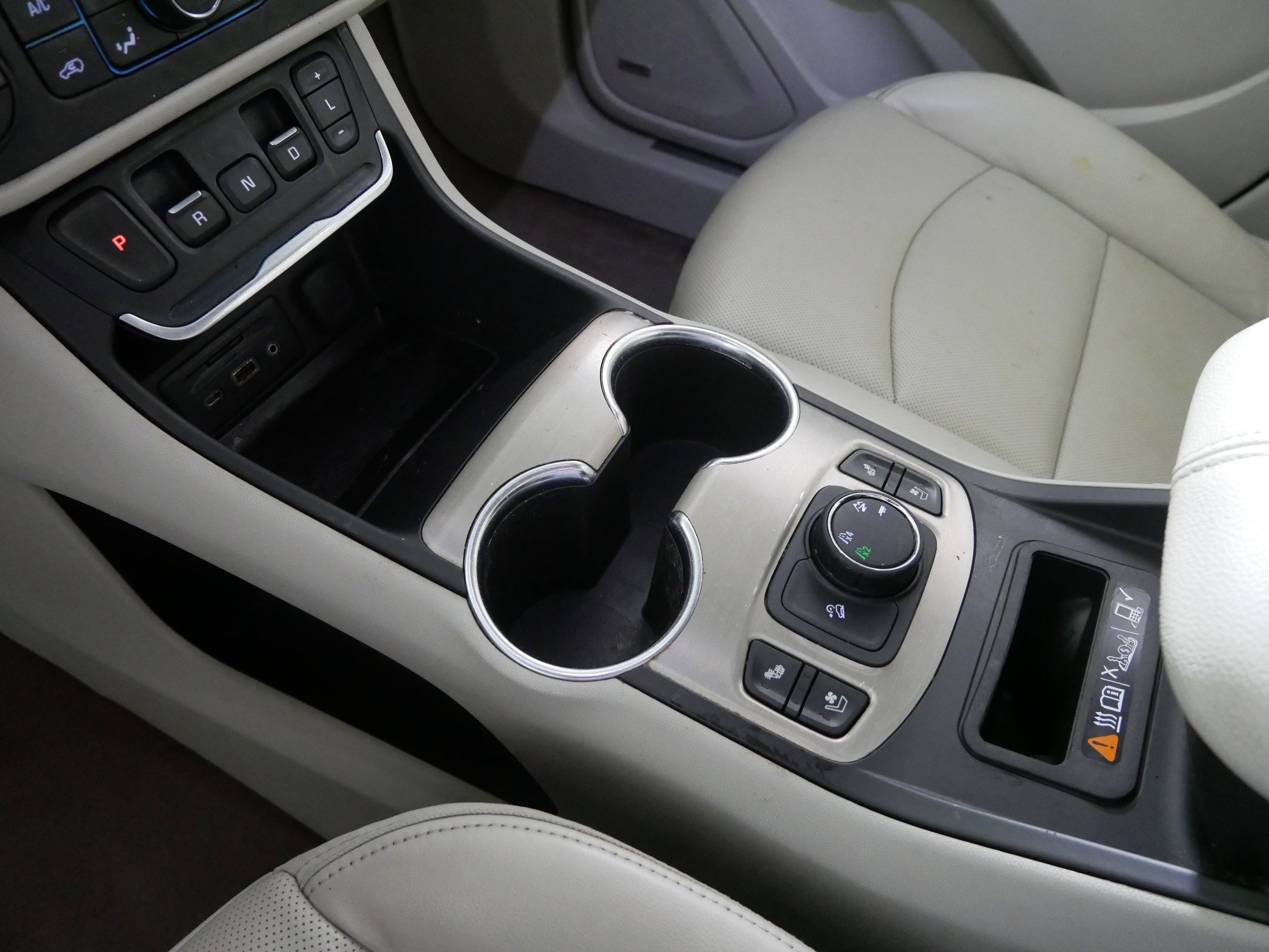 Used 2018 GMC Terrain Denali image 24