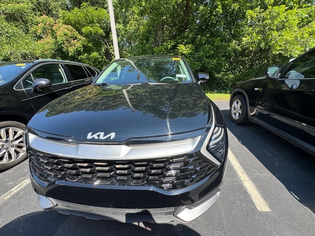 Certified 2024 Kia Sportage EX FWD image 10