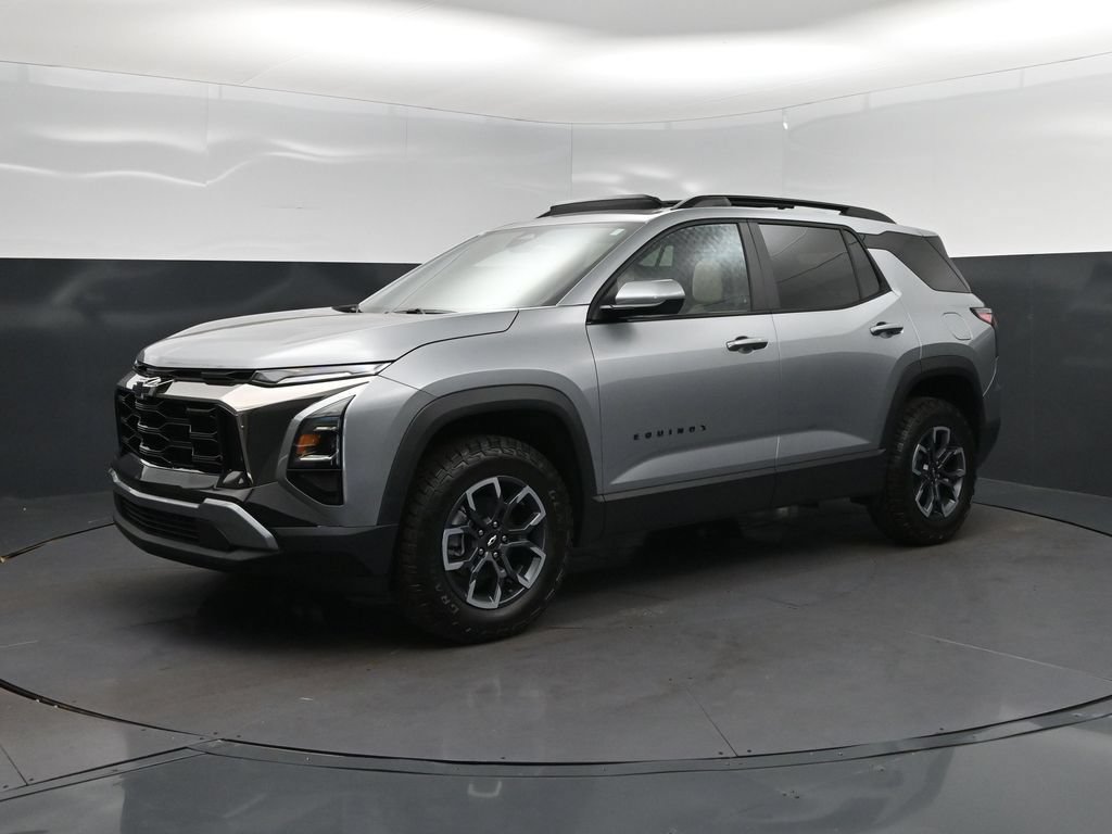 New 2026 Chevrolet Equinox ACTIV w/ Convenience Package III FWD image 3
