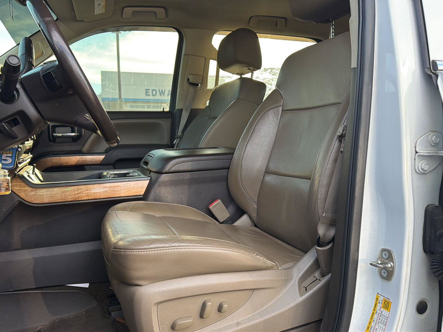 Used 2015 Chevrolet Silverado 1500 LTZ w/ LTZ Plus Package AWD/4WD image 7