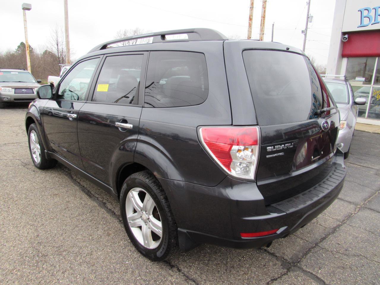 Used 2010 Subaru Forester 2.5X Premium w/ Popular Equipment Group 1A image 24
