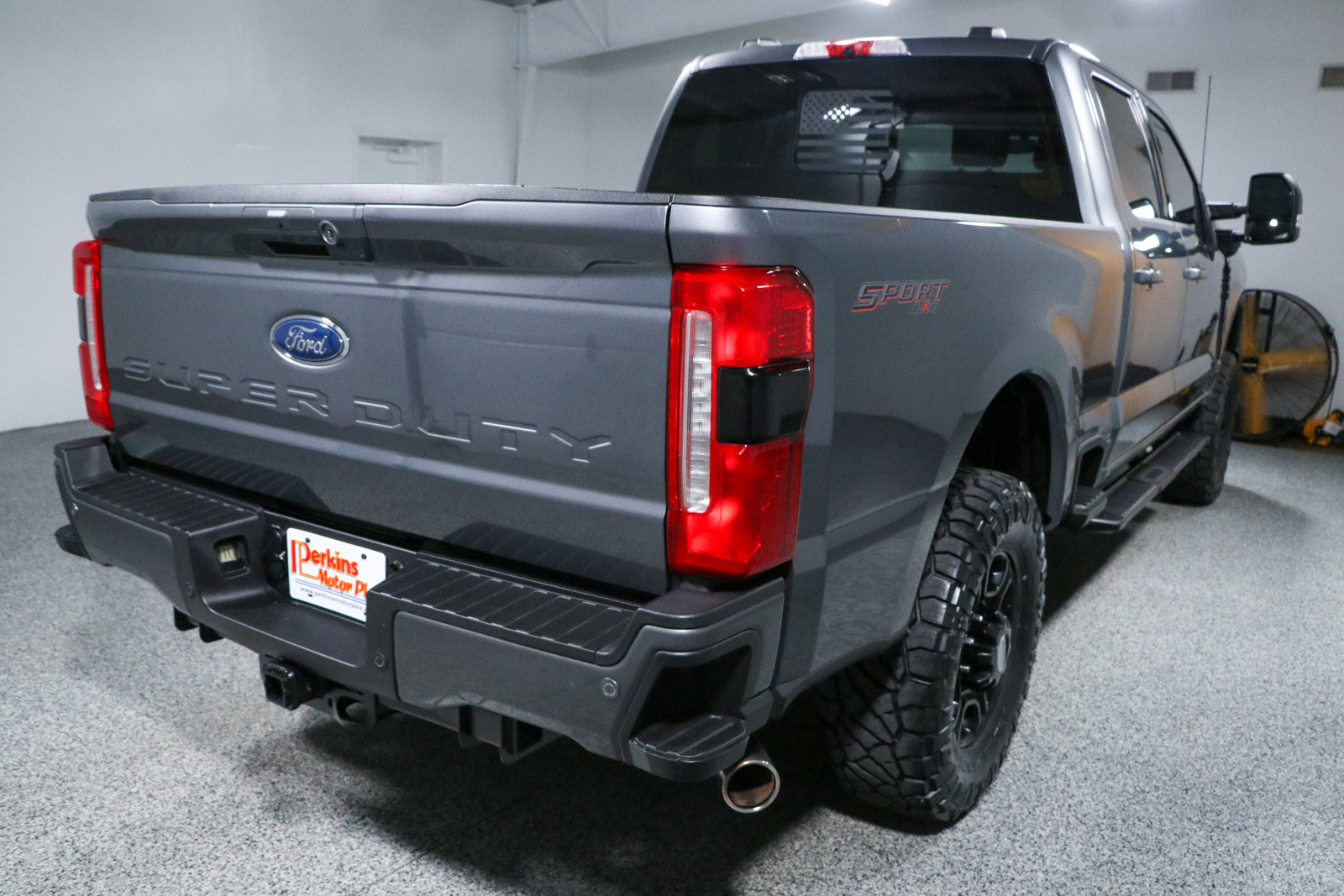 Used 2024 Ford F250 XLT w/ XLT Premium Package AWD/4WD image 8