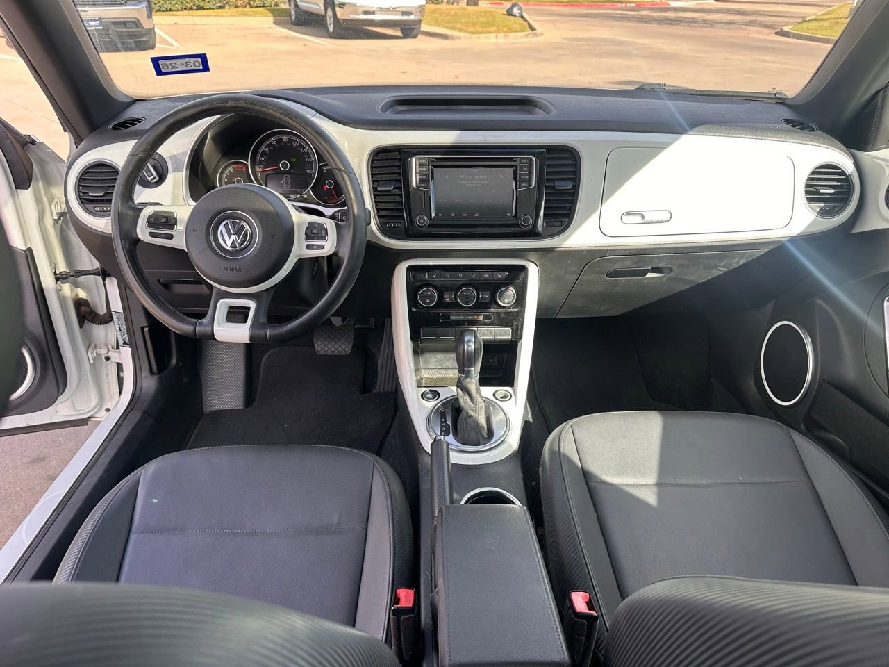 Used 2018 Volkswagen Beetle 2.0T SE image 15