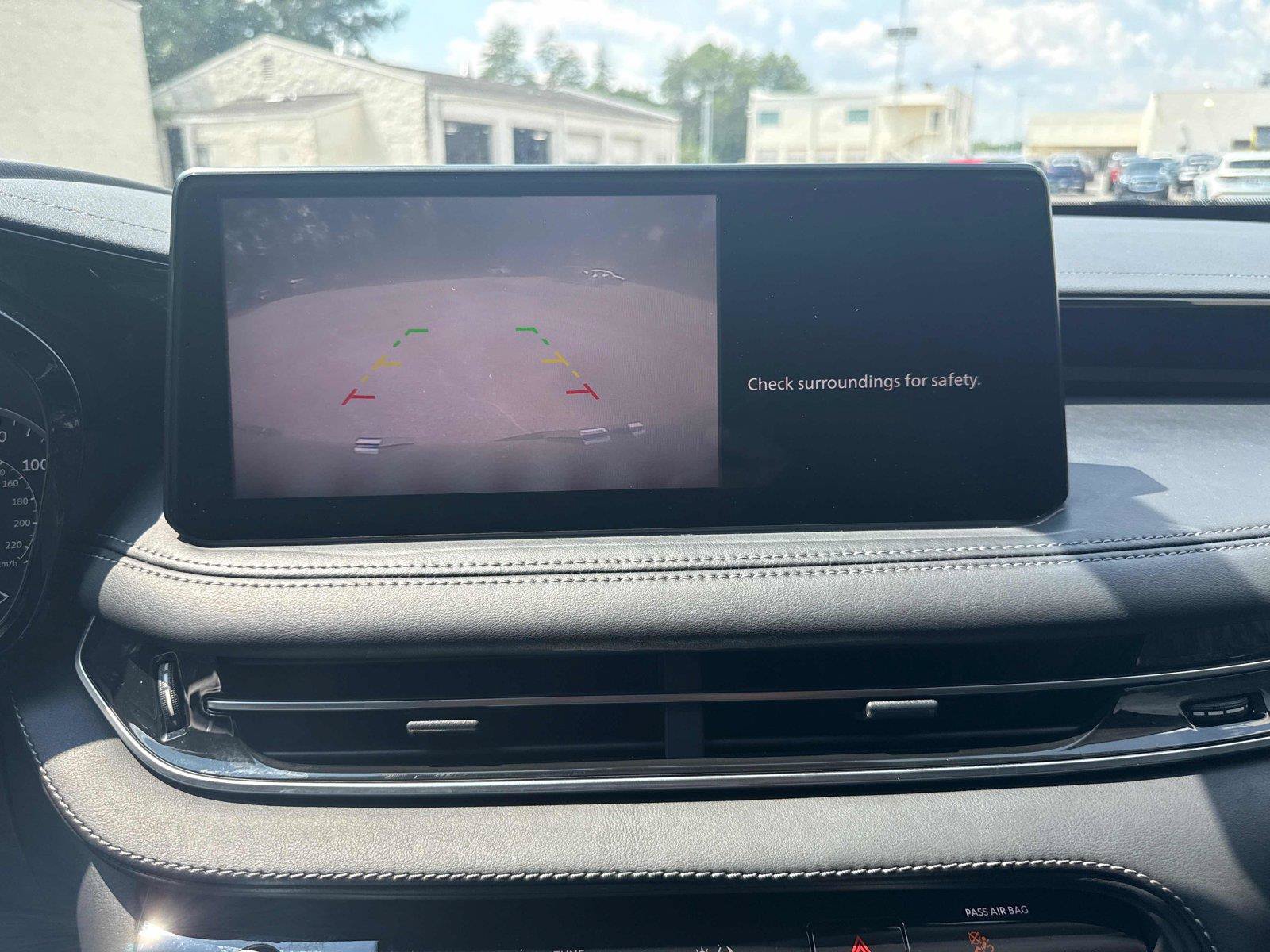 Used 2025 INFINITI QX60 Pure FWD image 17