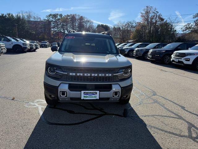 Used 2025 Ford Bronco Sport Badlands image 8