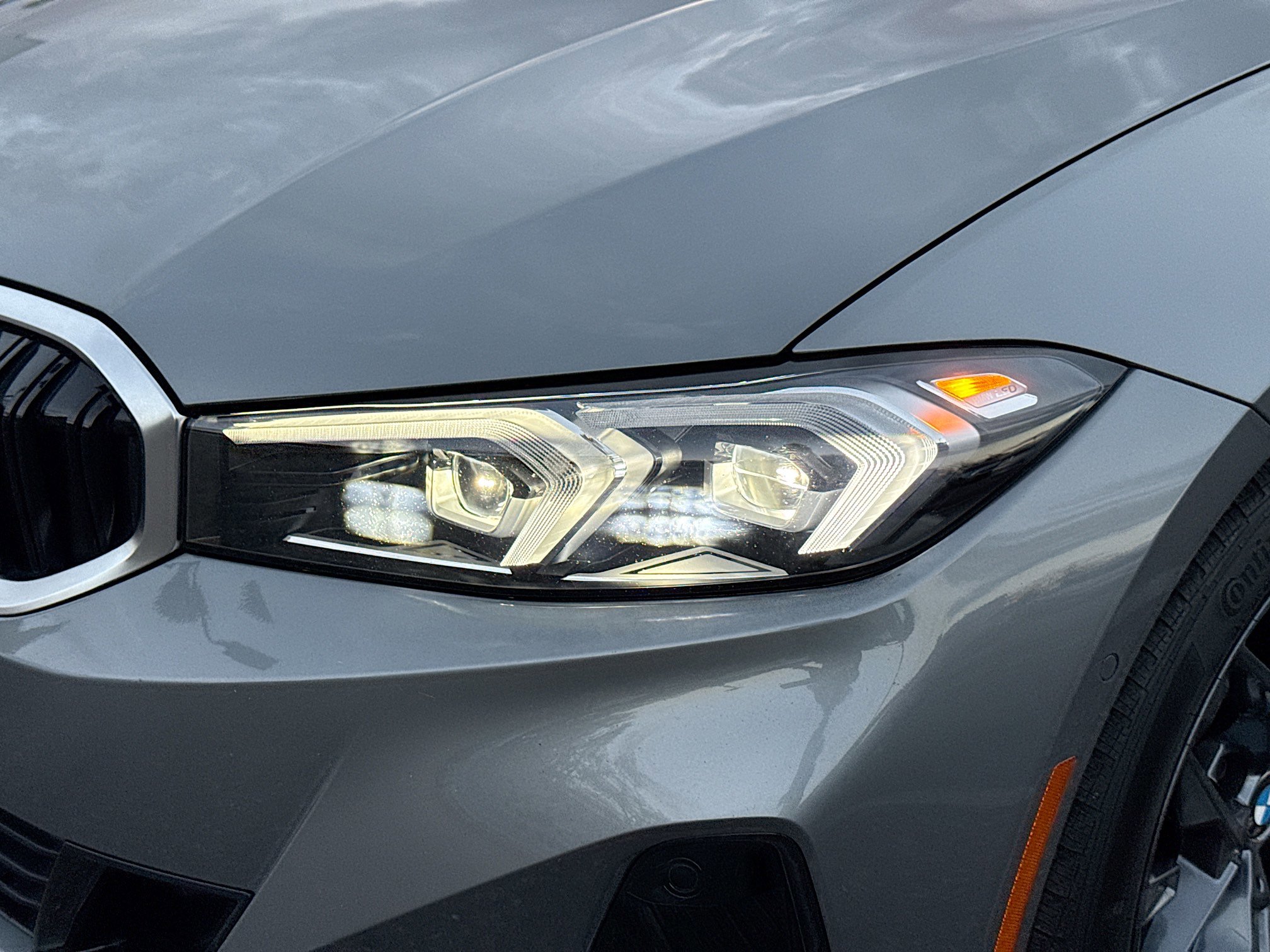 Used 2025 BMW 330i Sedan image 9