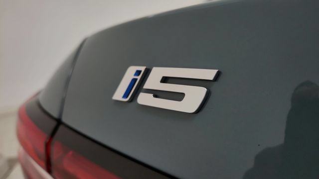 Used 2026 BMW i5 eDrive40 AWD/4WD image 50