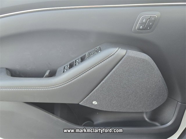 New 2025 Ford Mustang Mach-E Premium image 22