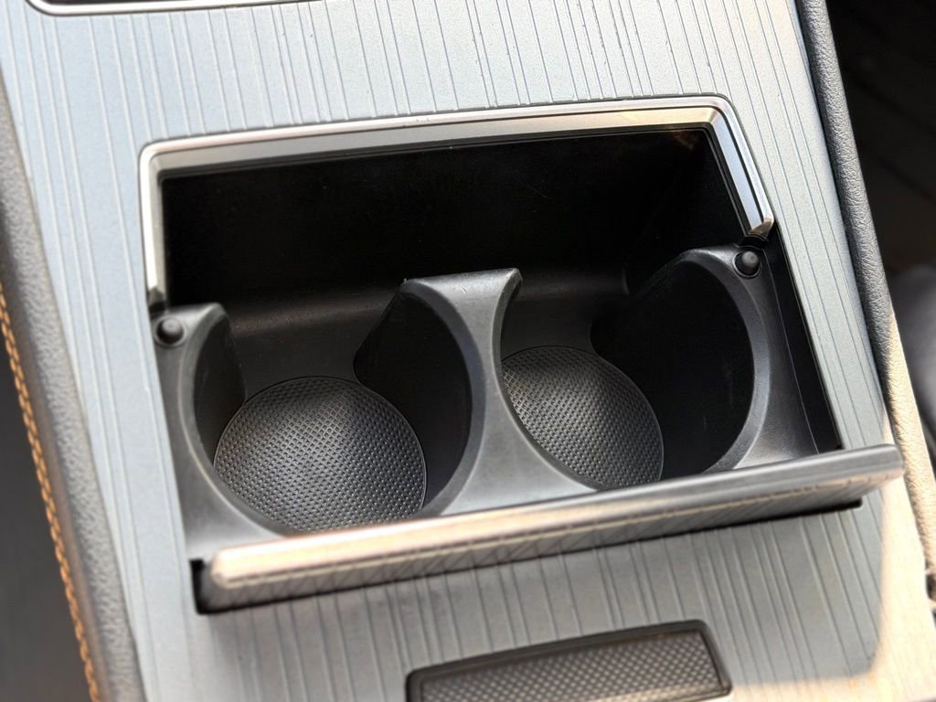 Used 2023 Toyota Sienna XLE Woodland Edition image 19