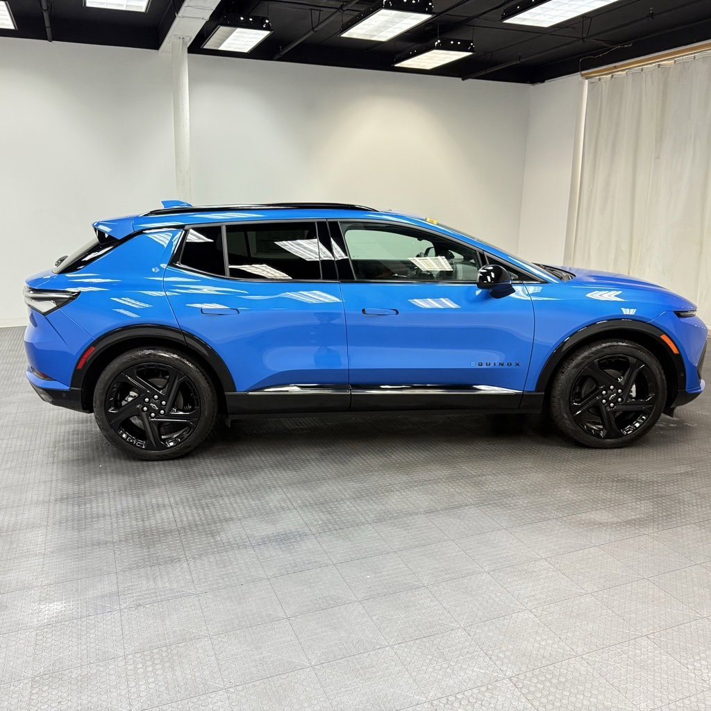 New 2025 Chevrolet Equinox EV RS w/ Active Safety Package 3 image 7