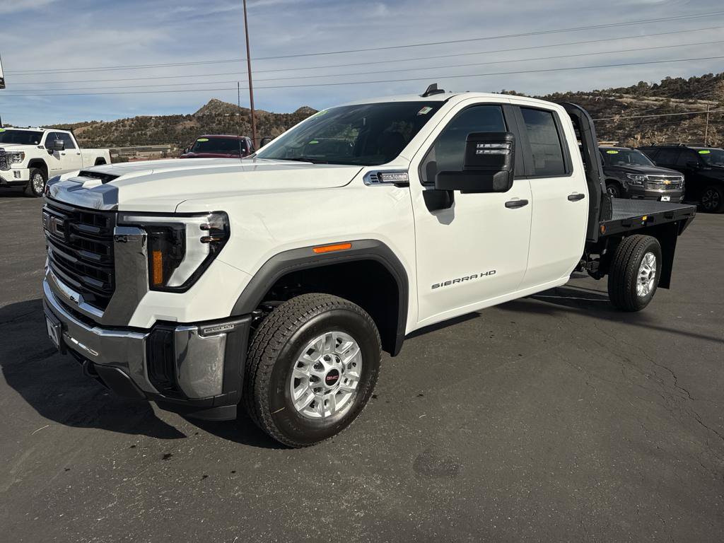 New 2026 GMC Sierra 2500 Pro w/ Convenience Package AWD/4WD image 3