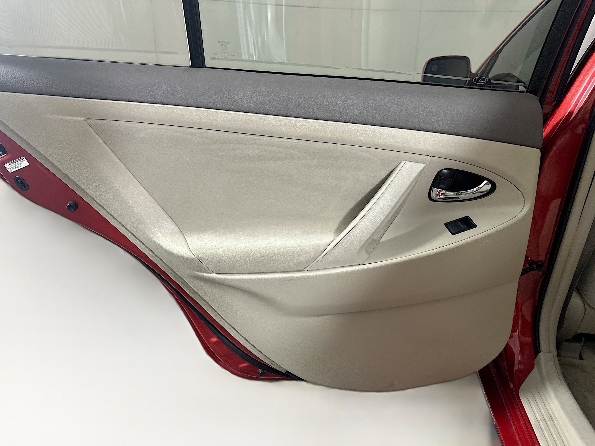 Used 2009 Toyota Camry LE FWD image 23