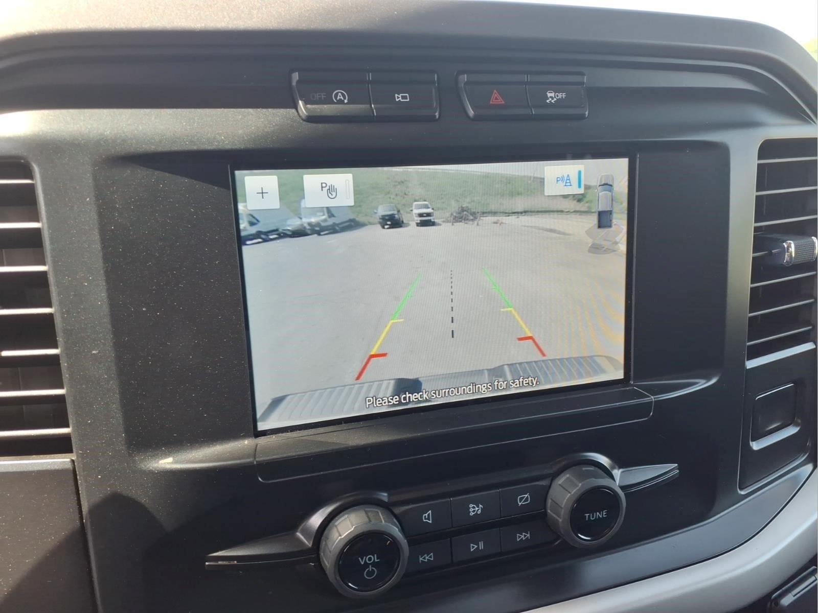 Used 2023 Ford F150 XLT AWD/4WD image 11