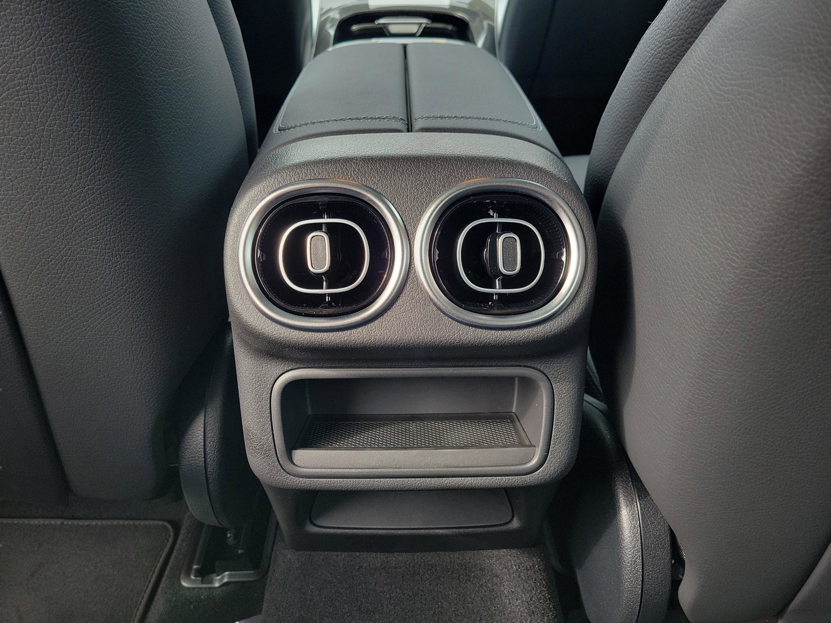 New 2026 Mercedes-Benz GLC 43 AMG 4MATIC image 8