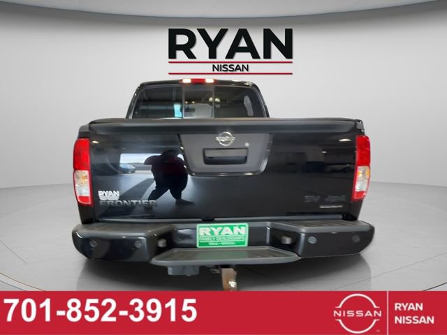 Certified 2018 Nissan Frontier SV w/ Value Truck Package AWD/4WD image 4