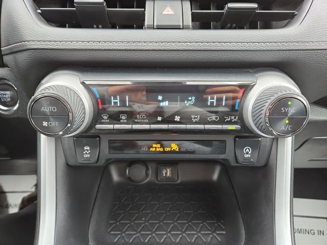 Used 2023 Toyota RAV4 XLE image 24