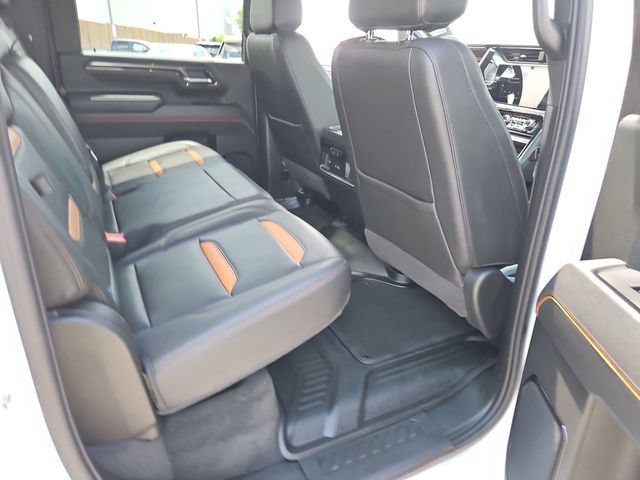 Used 2025 GMC Sierra 2500 AT4 AWD/4WD image 25