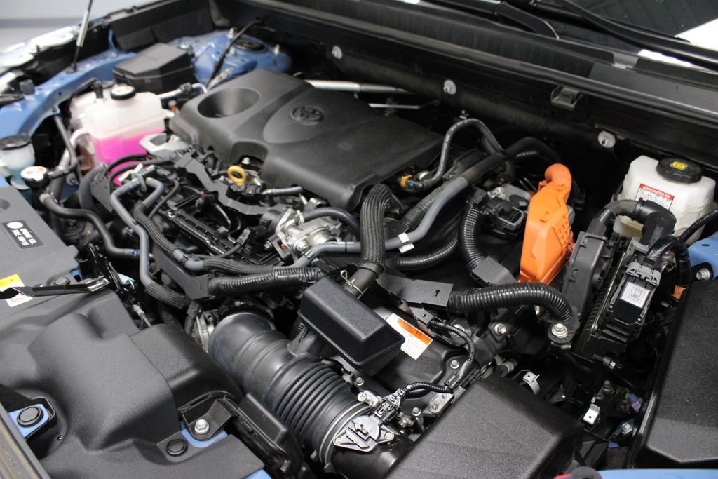 Used 2023 Toyota RAV4 SE w/ Convenience Package AWD/4WD image 12
