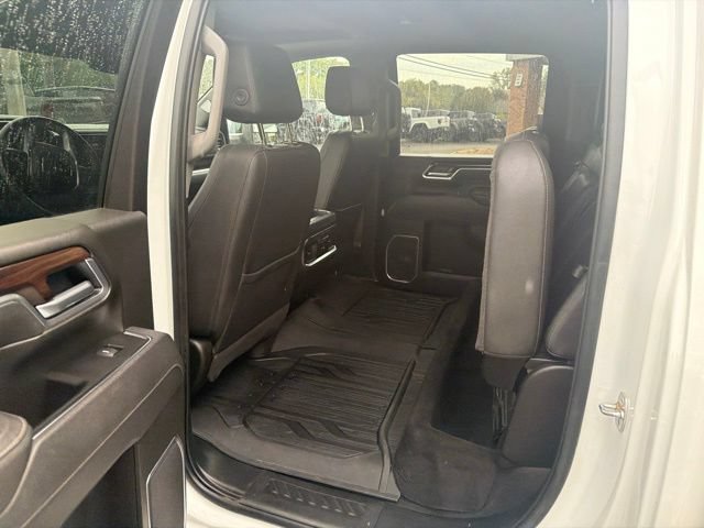 Used 2025 GMC Sierra 3500 SLT w/ SLT Premium Package AWD/4WD image 10