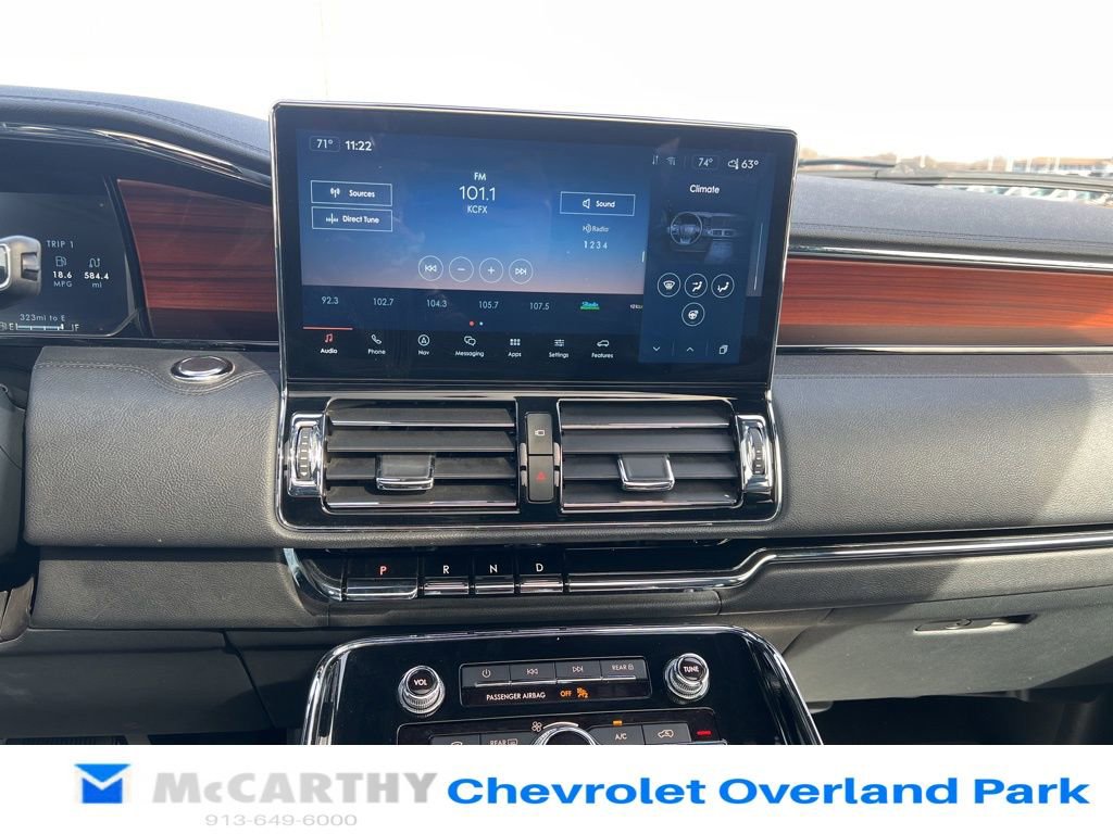 Used 2023 Lincoln Navigator Reserve AWD/4WD image 8