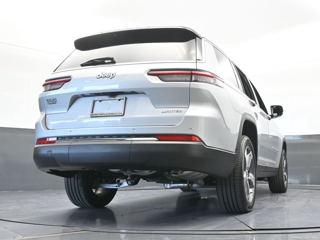 Used 2025 Jeep Grand Cherokee L Limited RWD image 61