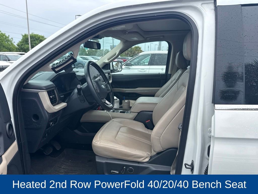 Used 2022 Ford Expedition Limited RWD image 9