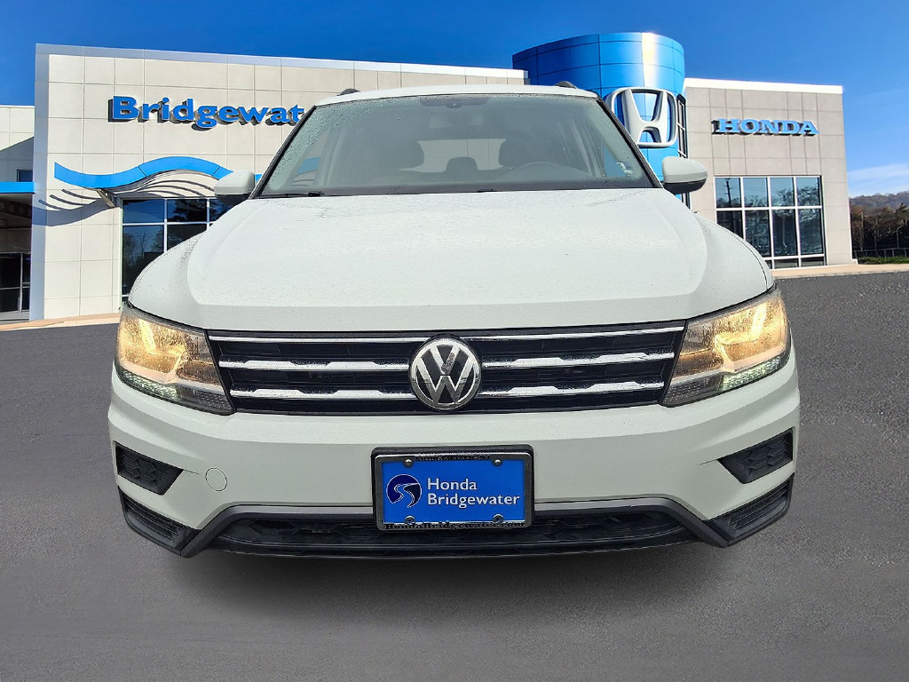 Used 2019 Volkswagen Tiguan SE AWD/4WD image 2
