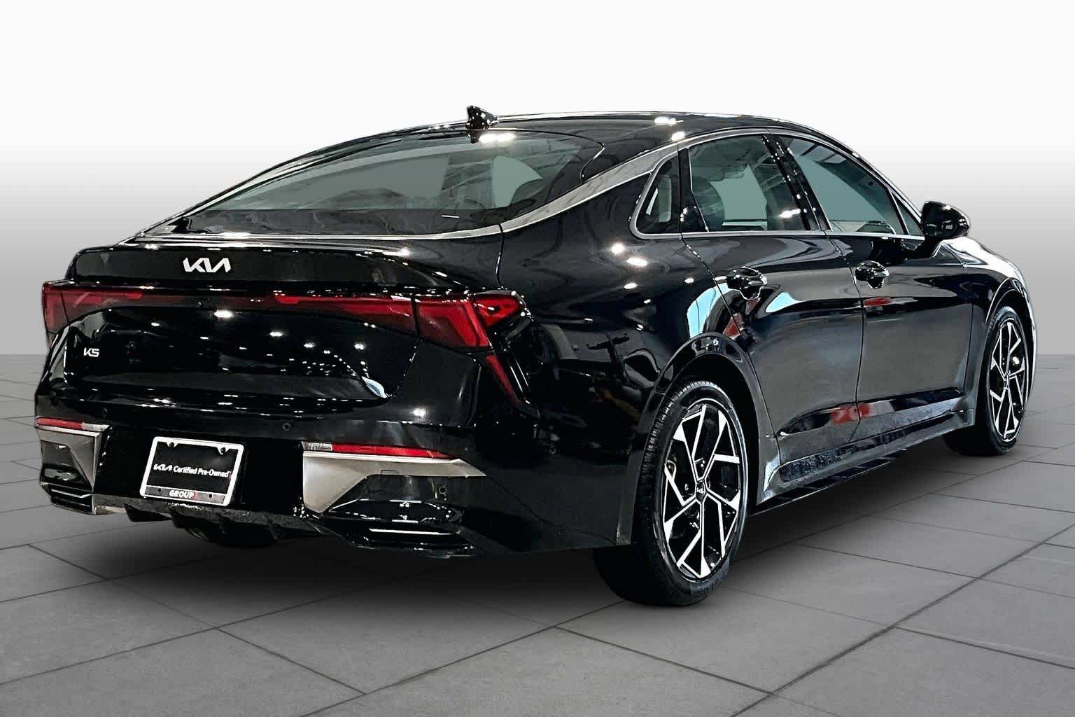 Used 2025 Kia K5 EX FWD image 12