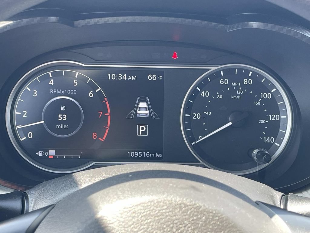 Used 2022 Nissan Versa SV FWD image 24