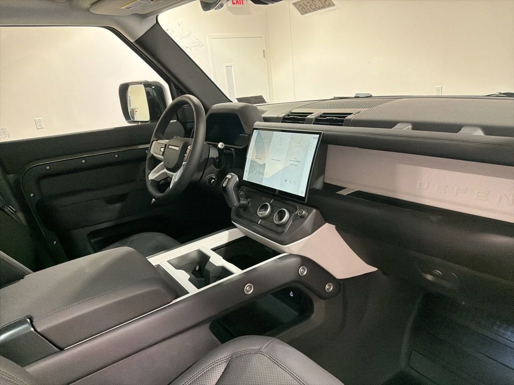 New 2026 Land Rover Defender 110 S AWD/4WD image 24