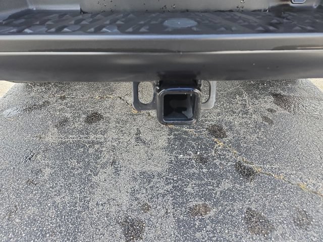 Used 2023 Nissan Titan PRO-4X w/ Pro-4x Convenience Package AWD/4WD image 28