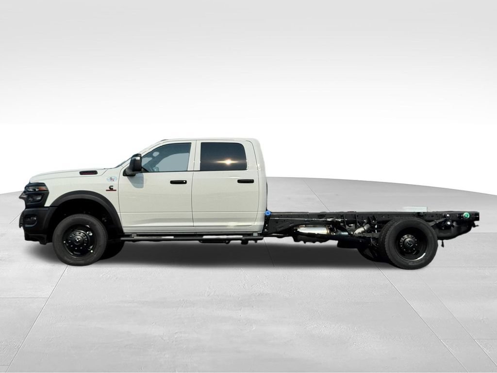 New 2026 RAM 5500 Tradesman AWD/4WD image 4
