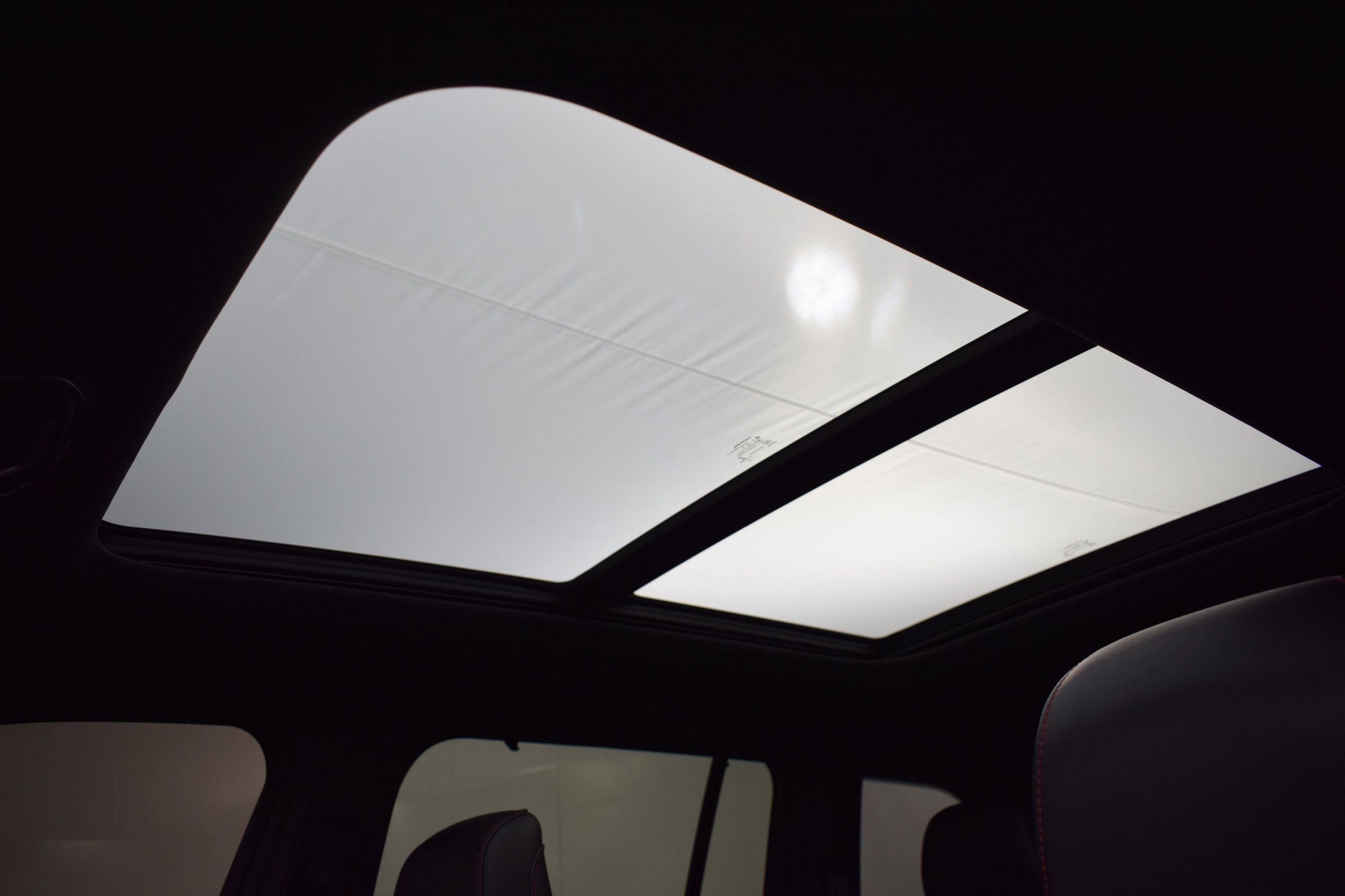 Used 2022 Jeep Grand Cherokee Trailhawk w/ ADV Protech Group II AWD/4WD image 35