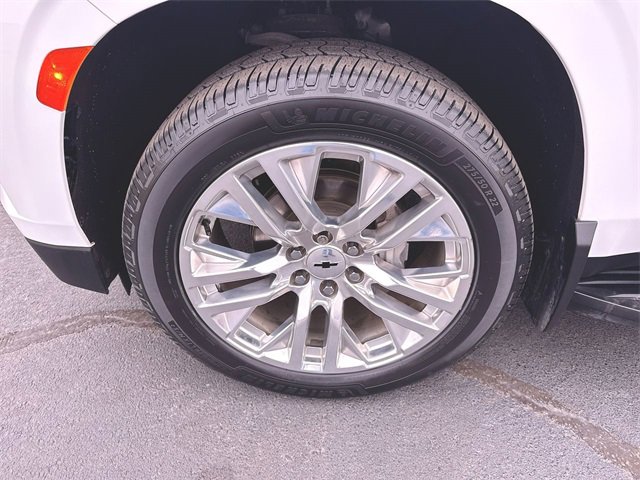 Used 2021 Chevrolet Tahoe LT w/ LT Signature Package image 33