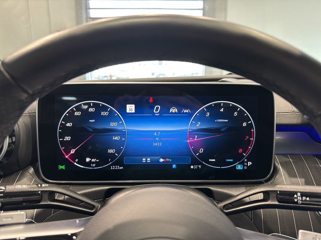 Used 2024 Mercedes-Benz CLE 300 4MATIC Coupe image 26