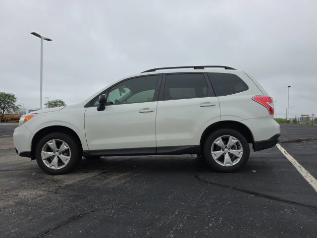 Used 2016 Subaru Forester 2.5i w/ Alloy Wheel Package AWD/4WD image 7