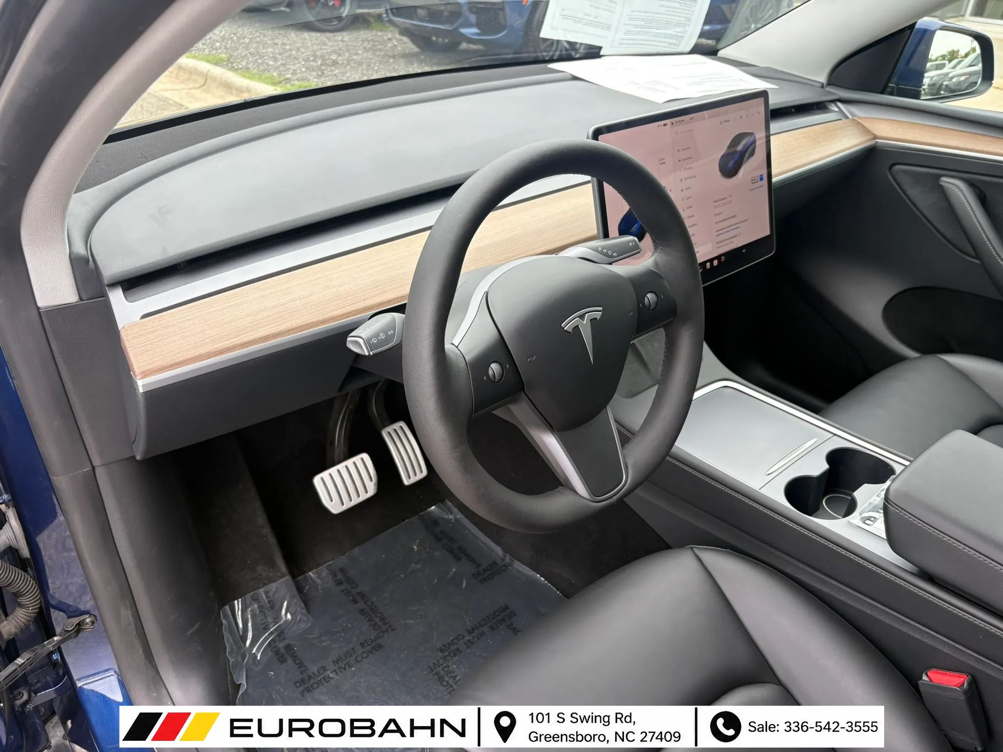 Used 2023 Tesla Model Y Performance AWD/4WD image 8