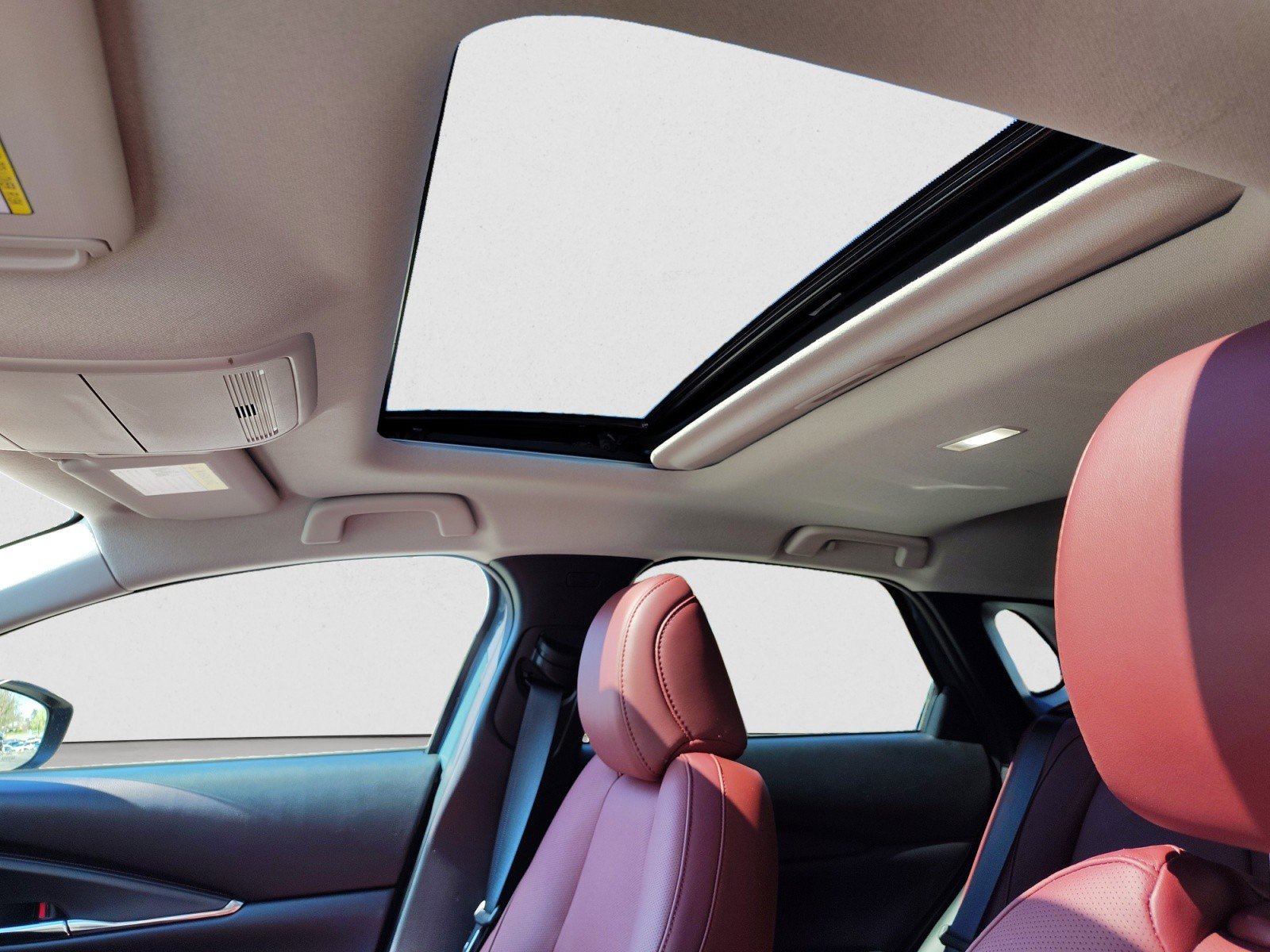 Used 2024 MAZDA CX-30 AWD 2.5 S w/ Preferred Package image 12