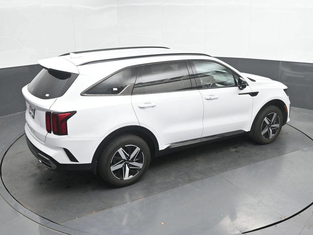 Used 2022 Kia Sorento S FWD image 32