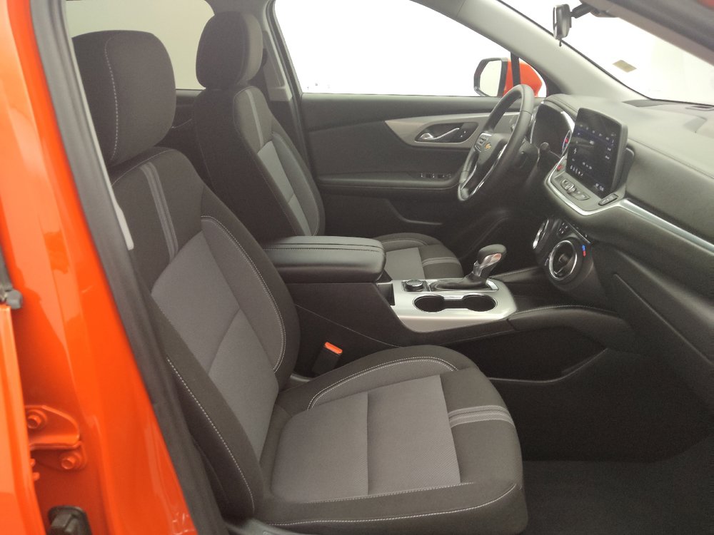 Used 2025 Chevrolet Blazer LT AWD/4WD image 21