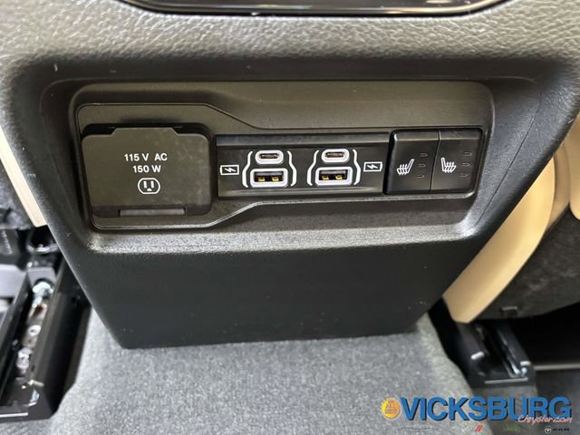 New 2025 Jeep Grand Cherokee Limited w/ Trailer Tow Package image 5