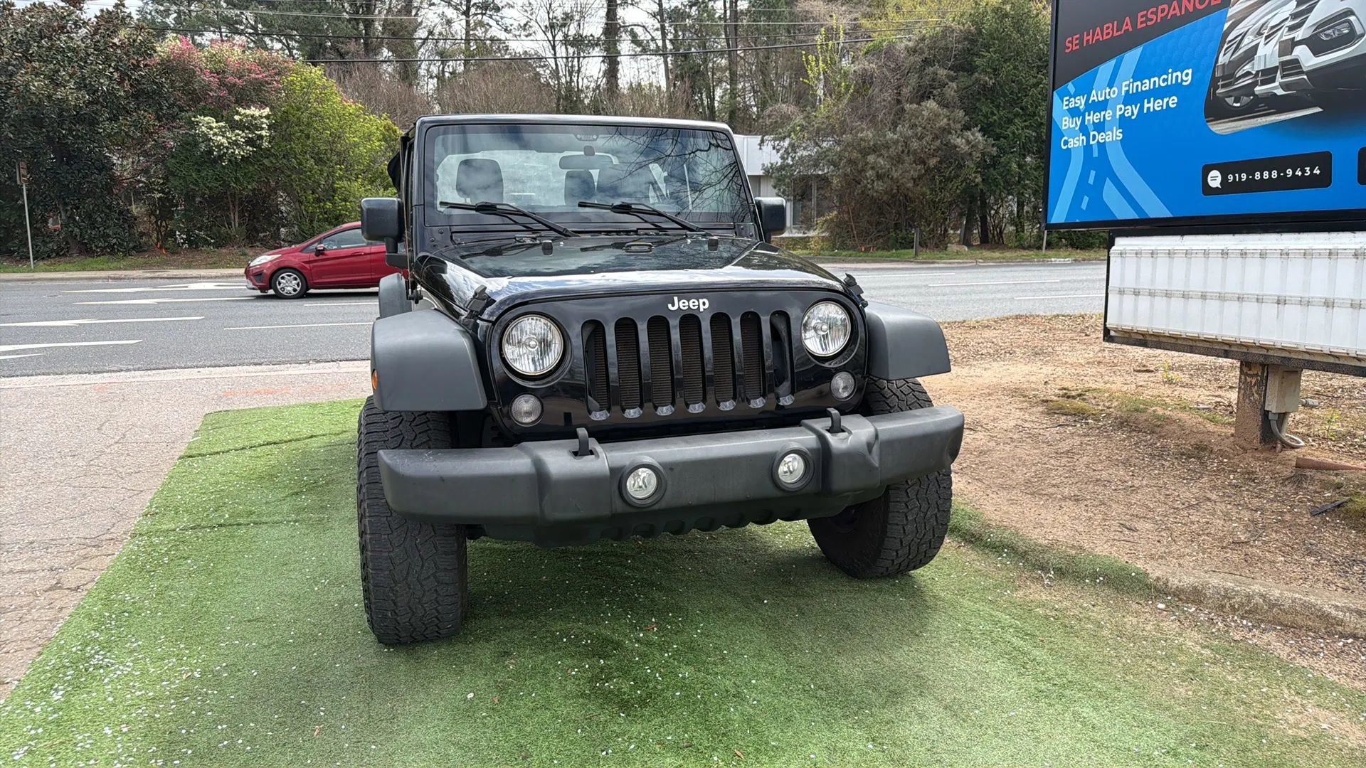 Used 2015 Jeep Wrangler Sport image 3