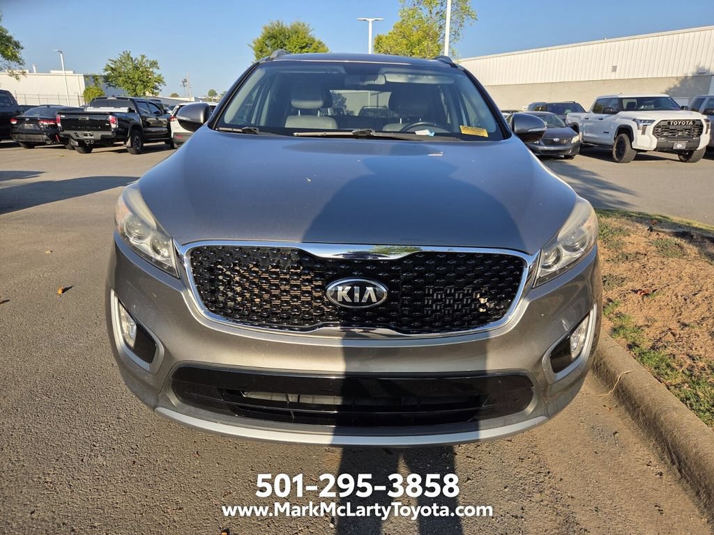 Used 2016 Kia Sorento EX w/ EX Premium Package FWD image 2