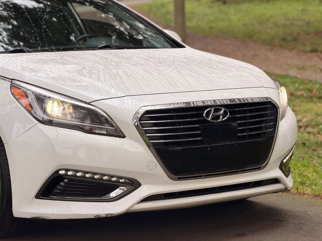 Used 2017 Hyundai Sonata Limited w/ Ultimate Package 02 image 10