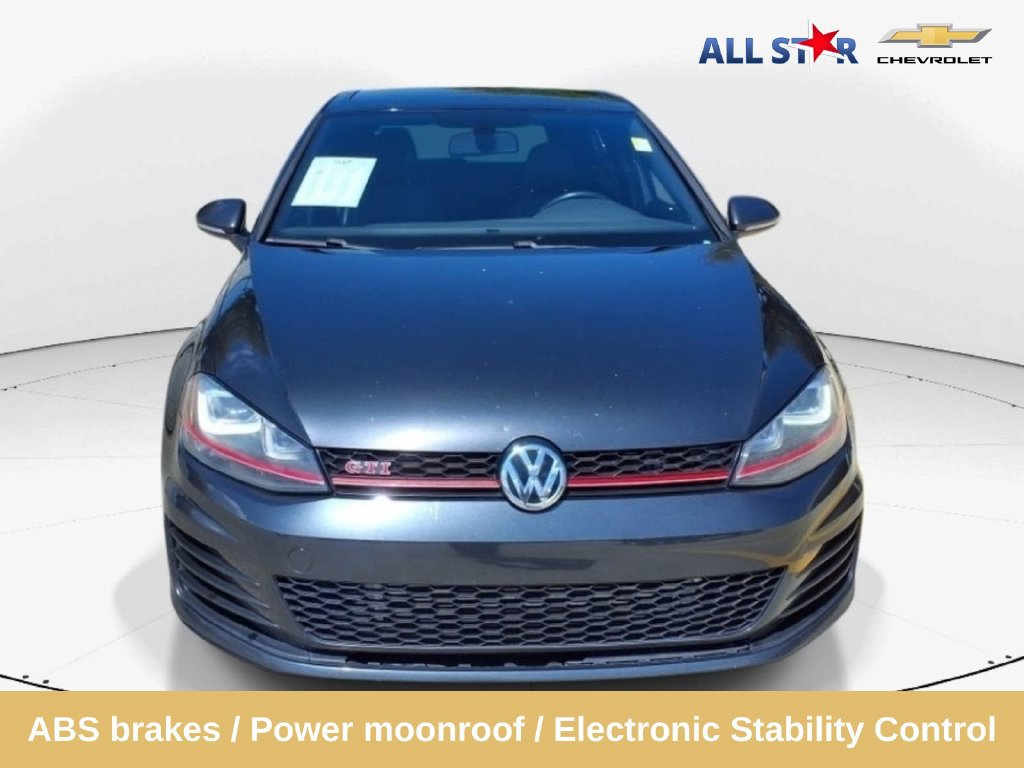Used 2017 Volkswagen GTI SE FWD image 2