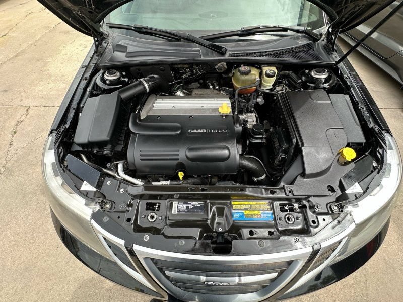 Used 2011 Saab 9-3 Aero FWD image 18