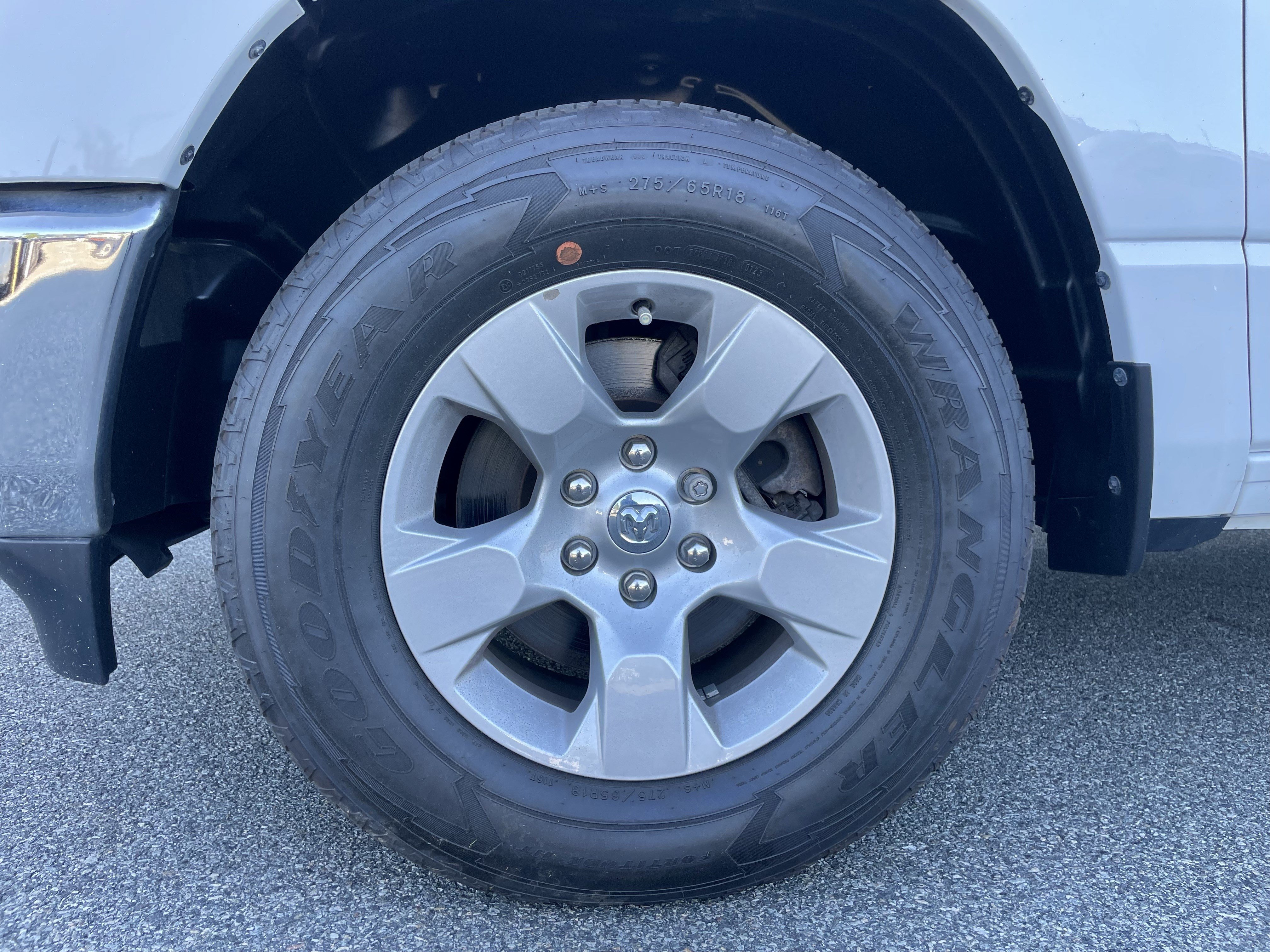 Used 2023 RAM 1500 Big Horn AWD/4WD image 9