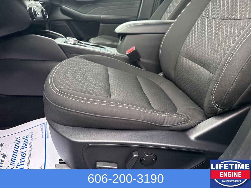 Used 2024 Ford Escape Active w/ Cold Weather Package FWD image 13