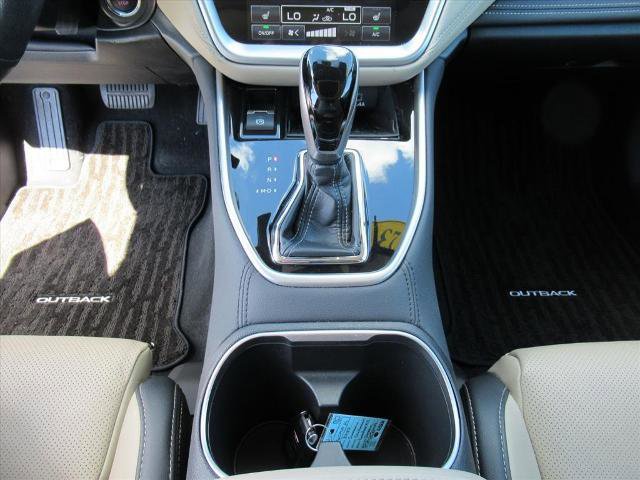 Used 2023 Subaru Outback Limited XT image 21