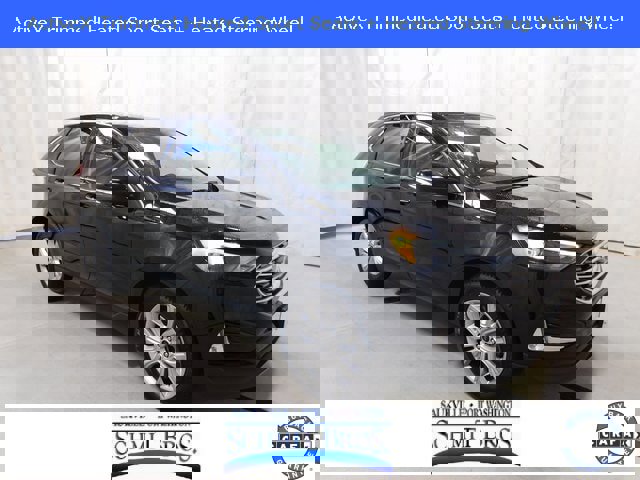 Used 2023 Ford Edge Titanium image 1